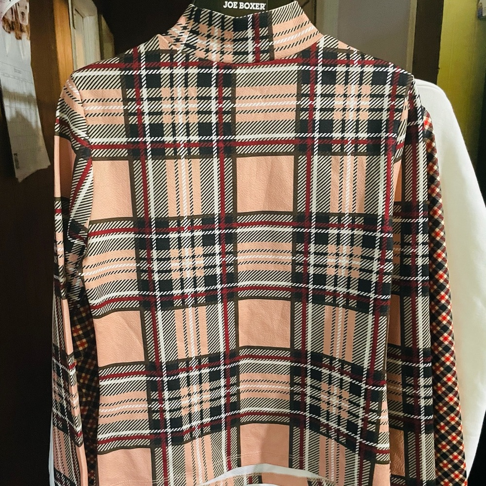 Long sleeve turtleneck shirt